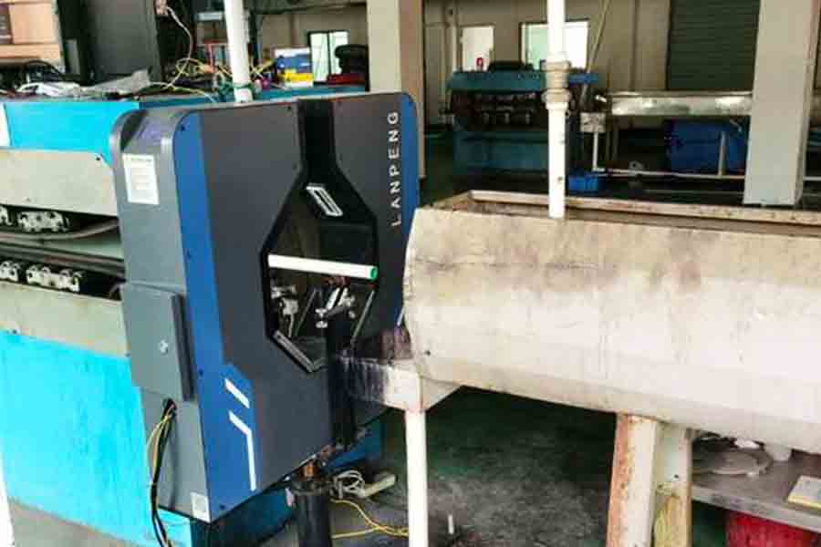 高精度在线测径仪精准测径，少废品、省